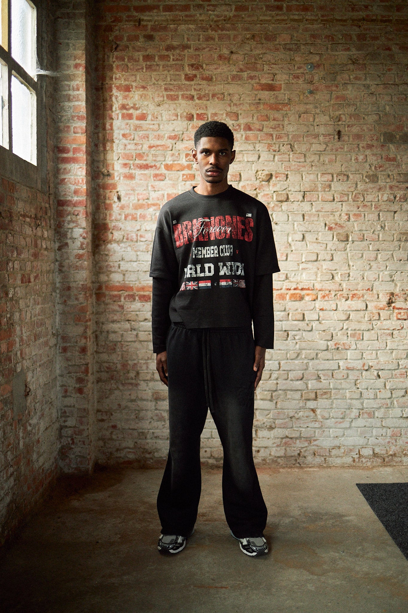 BLACK DOUBLE LAYERED 'MEMBER CLUB' LONGSLEEVE