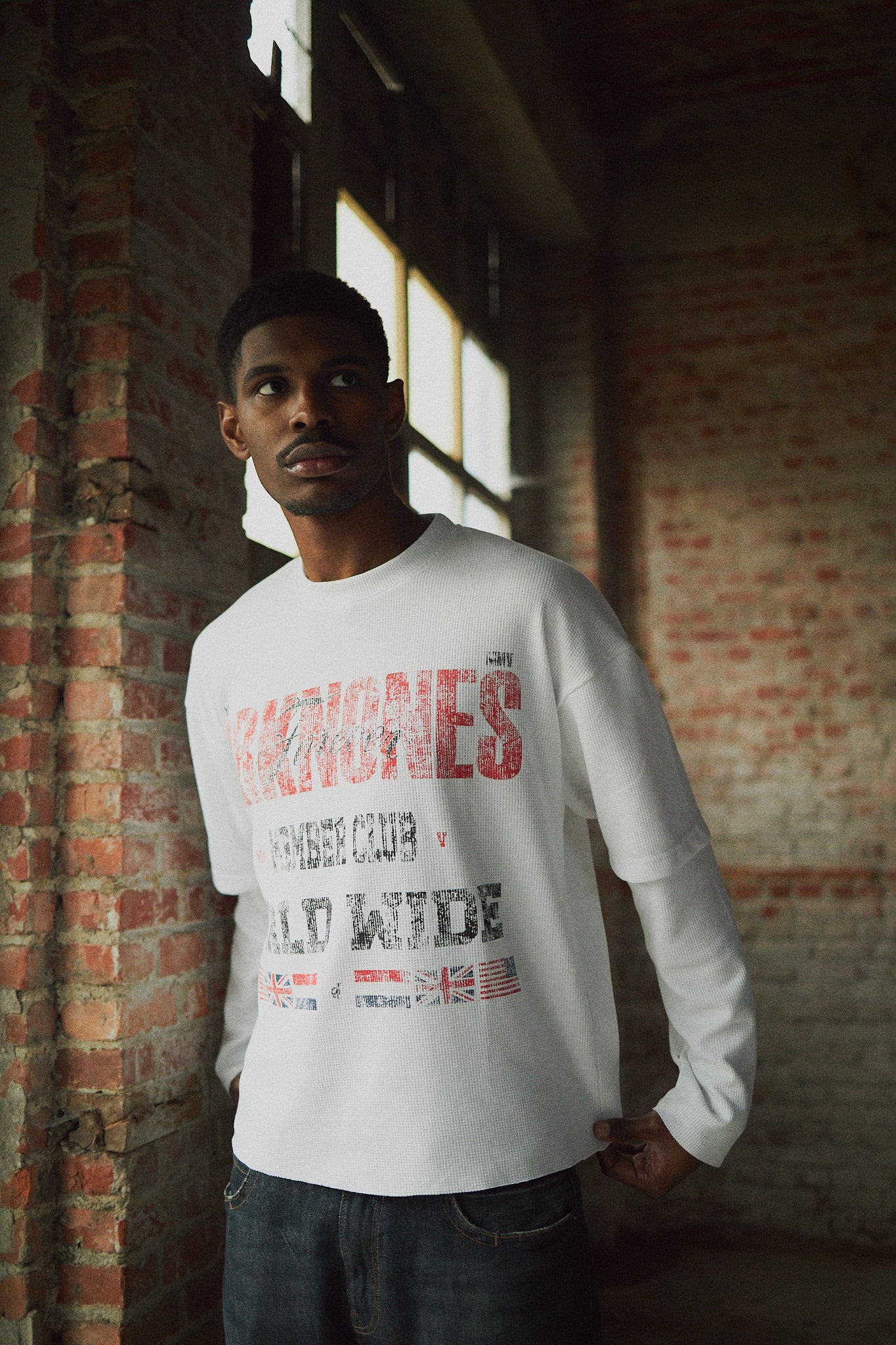 WHITE DOUBLE LAYERED 'MEMBER CLUB' LONGSLEEVE